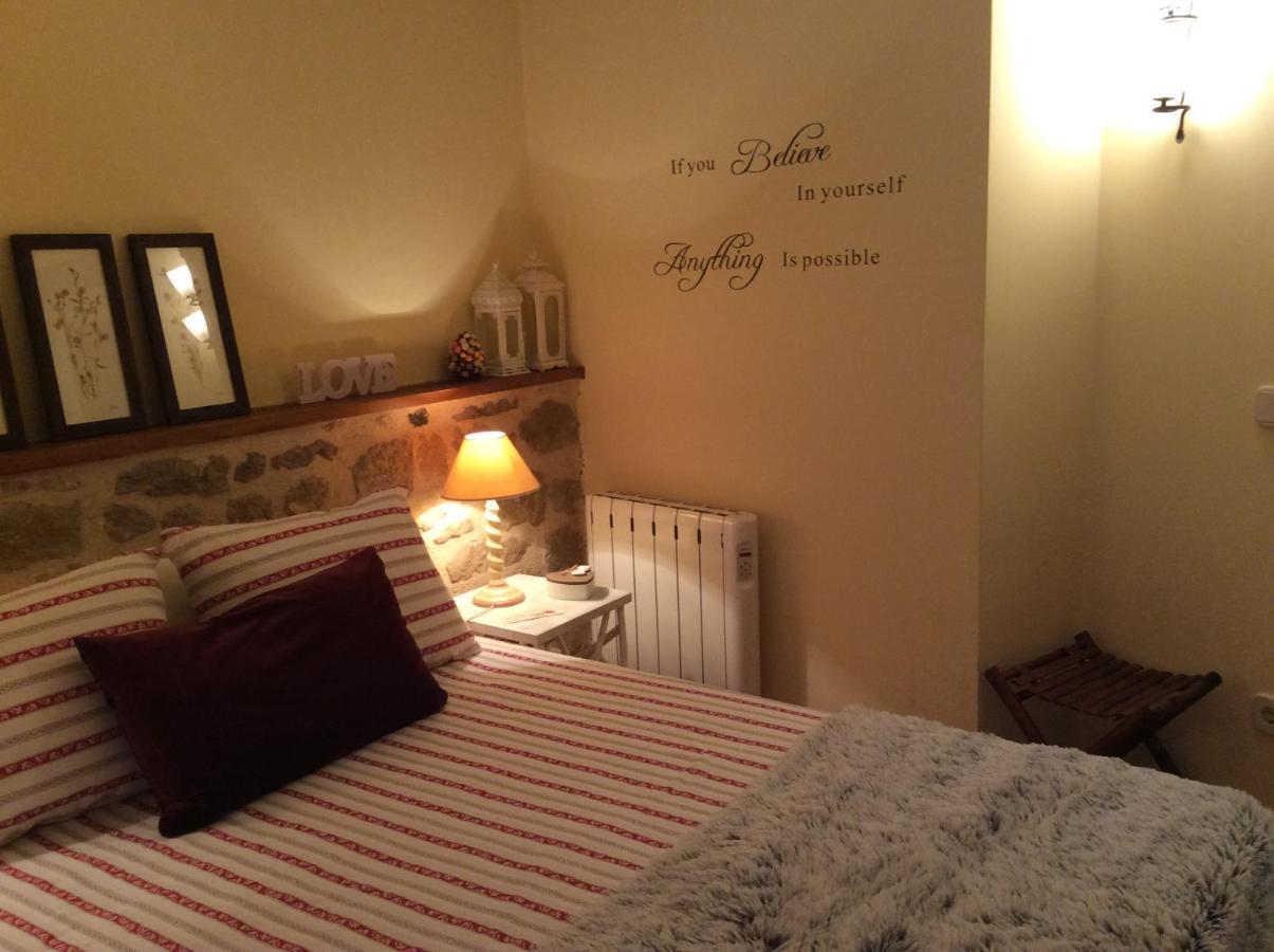 Apartament La Casa De Baix Torre del Compte Zewnętrze zdjęcie